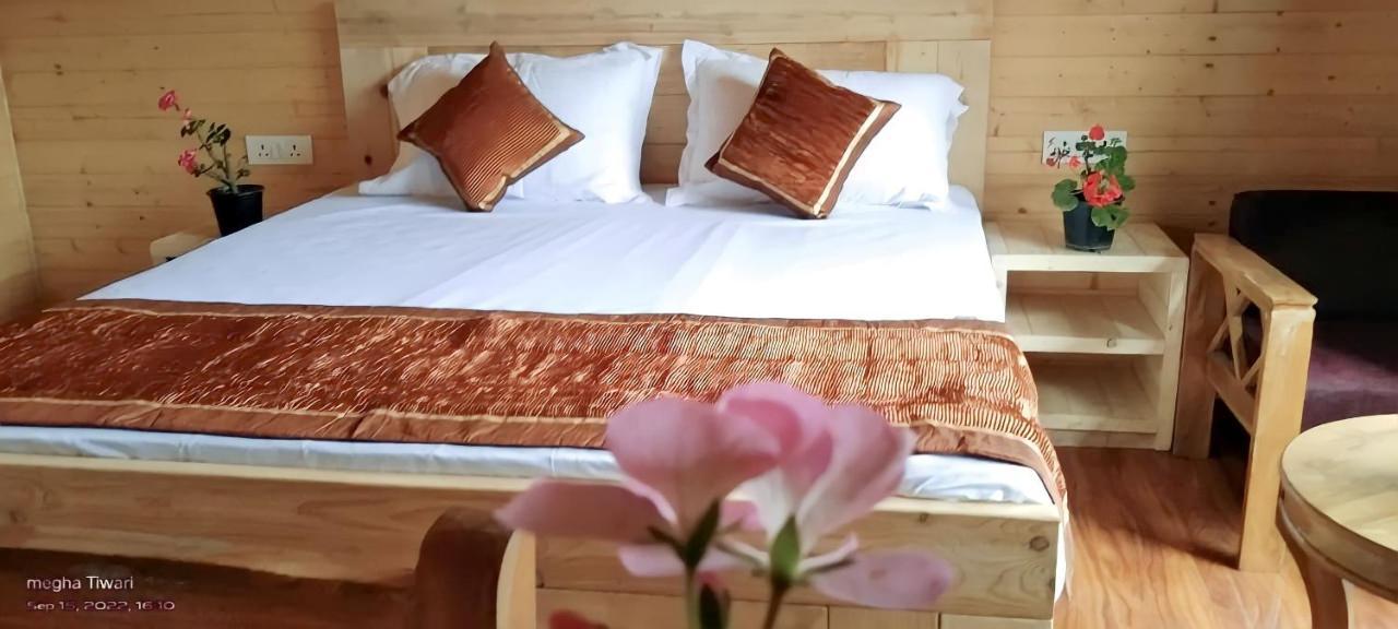 Vanprastha Resorts Dwarahat Exterior foto